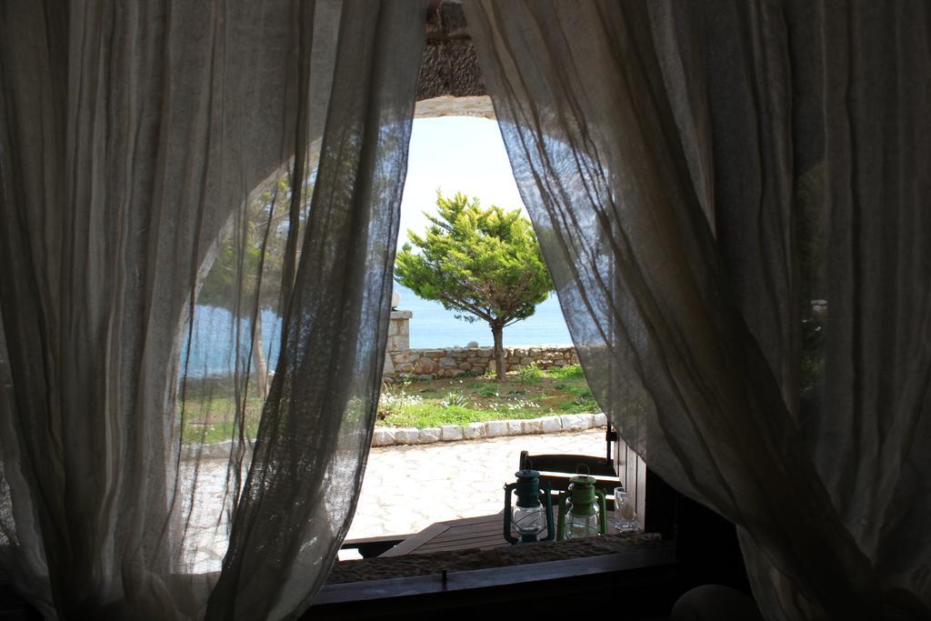 Lalloudes Seaside Accommodation Exo Nimfion Zimmer foto